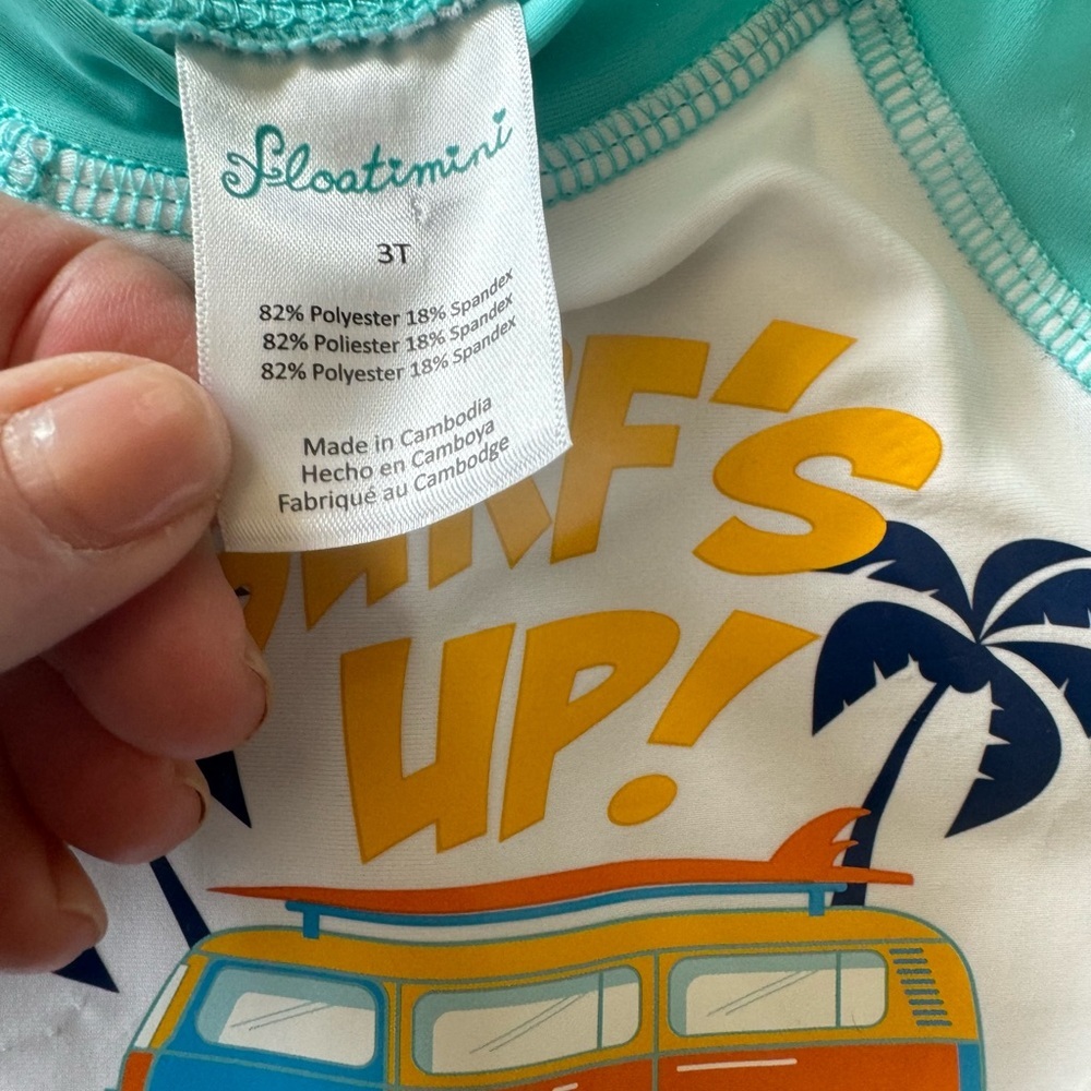 UPF50+ protection for your little- all while looking ADORABLE 🌊☀️🌴see pic4more - Picture 10 of 10